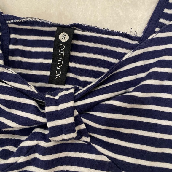 Stripped Blue and White Crop top - Picture 3 of 4